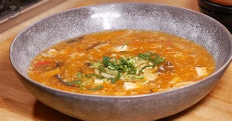 Ingrediencie na čínsku ostrokyslú polievku