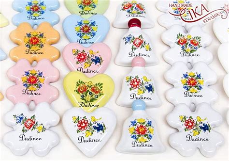 Placky ako suveníry z rôznych udalostí