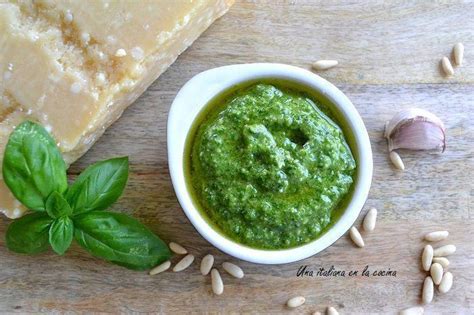 Ingrediencie na tradičné pesto Genovese