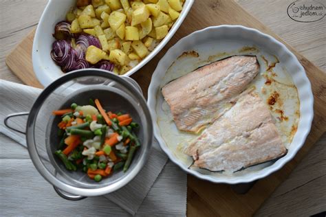 Misky s varenou zeleninou a zemiakmi