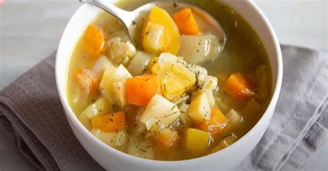 Ingrediencie na zeleninovú polievku