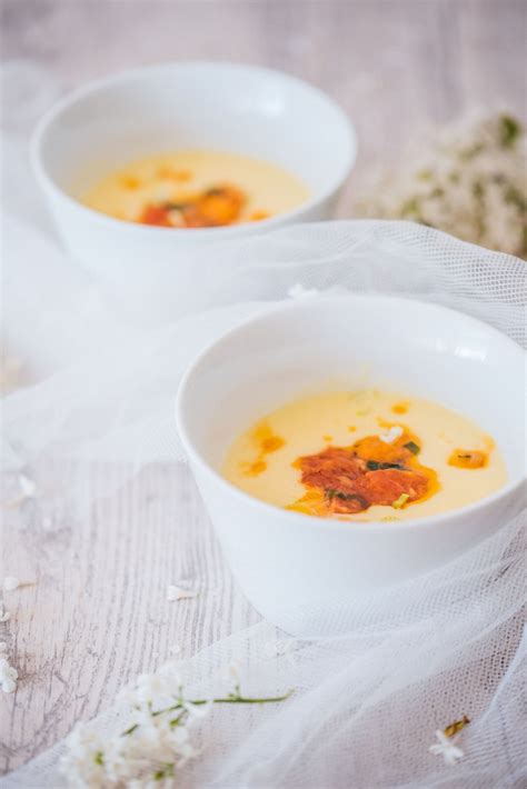 Fotografia polievky s vajíčkom