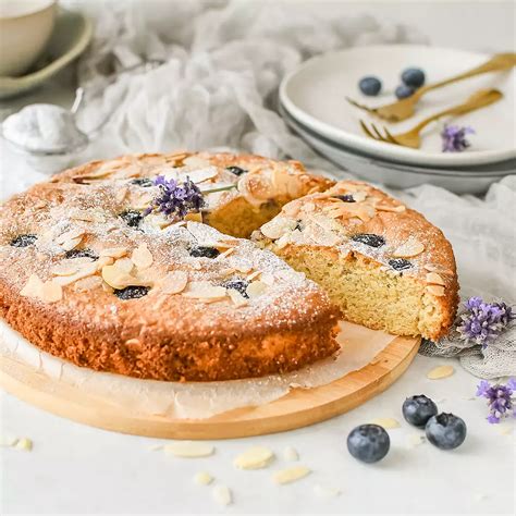 Ingrediencie na mandľový koláč