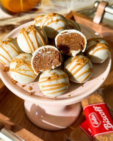 Pečené guľky s Lotus náplňou