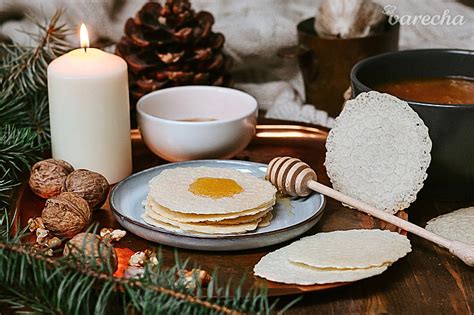 Zlatisté, chrumkavé domáce slané oblátky na mriežke