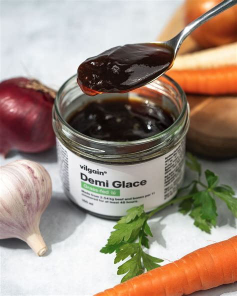 Príprava omáčky demi glace