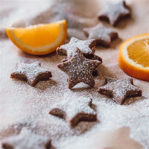 Ilustračná fotka ovseného koláčika s pomarančovou dužinou