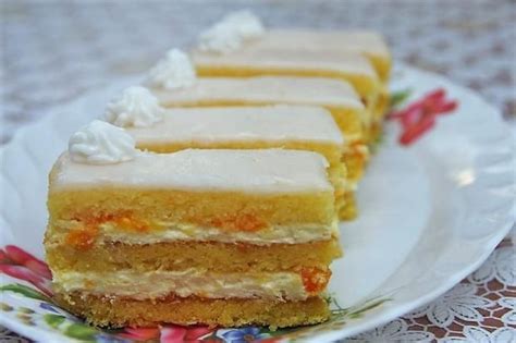 Rezy mrkvovo-jablkovej torty