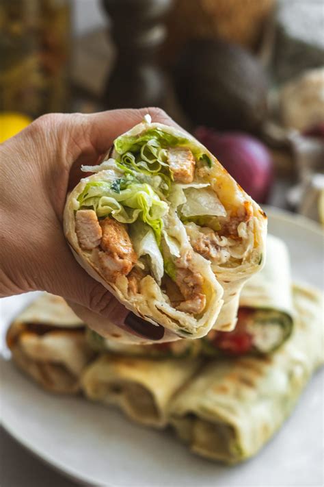 Zabalenie tortilly ako batôžka