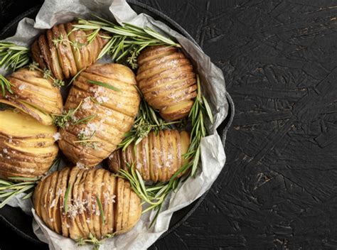 Ilustračné foto surových zemiakov