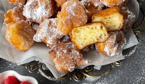 Ilustrácia hotových tvarohových šišiek