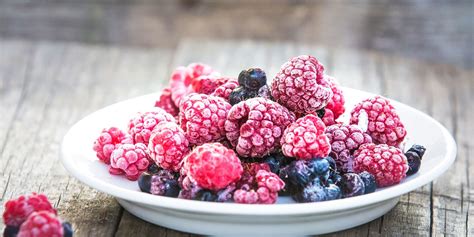 Sortiment zmrzlín a mrazeného ovocia v Lidli