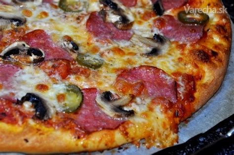pizza na kameni