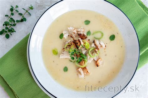 Krémová cesnaková polievka