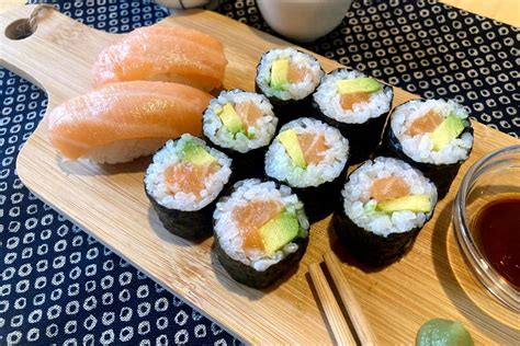 Ilustrácia zdravých zložiek sushi