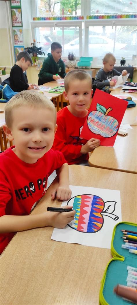 Obrázok jabĺk v rôznych podobách