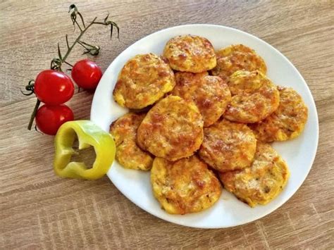 Pečené cuketovo-mrkvové placky na plechu