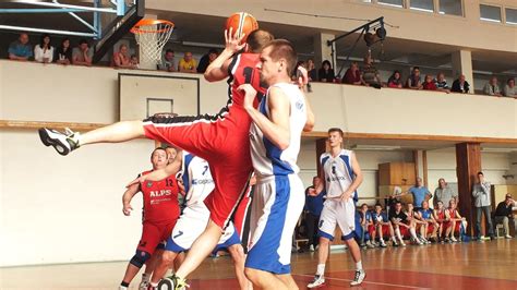 Basketbalový zápas s Kevinom