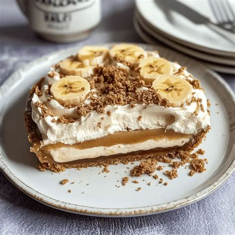 ilustrácia sušienkového základu na banoffee pie