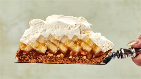 hotový banoffee pie pred krájaním