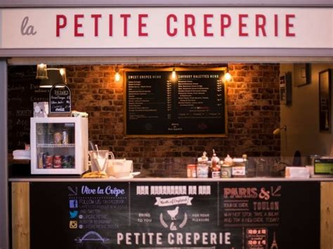 Petite Creperie street food
