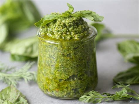 Mrkvové pesto