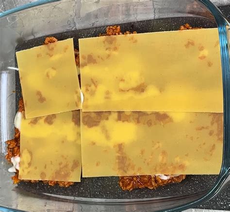 Vrstvenie zeleninových lasagní