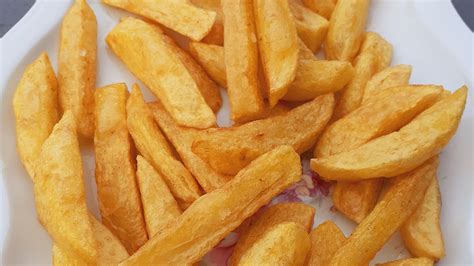 steakové hranolky s rozmarínom