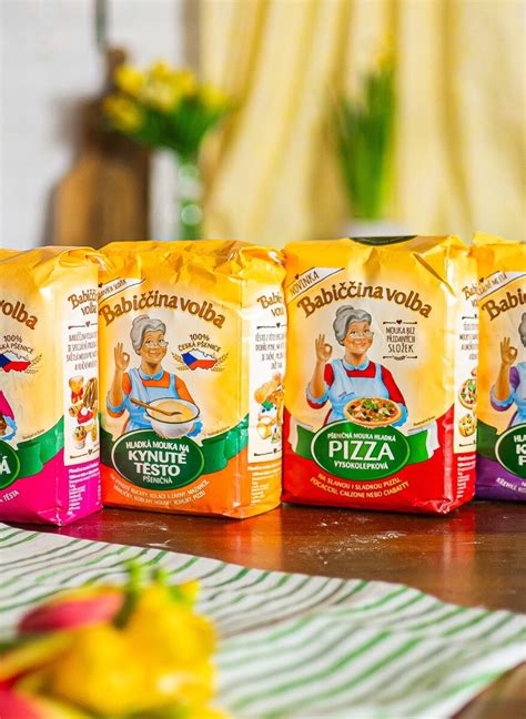 Ilustrácia cibule a múky na prípravu cesta