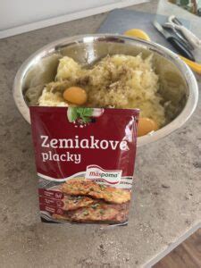 Ingrediencie na zemiakové placky a bravčové ragú