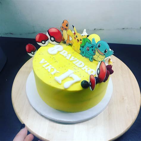 Ilustrácia rôznych tort s motívom Pokémonov