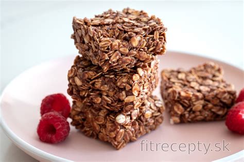 Ilustrácia ovsených vločiek a čokolády