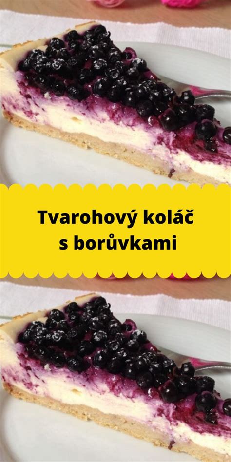 Detail hotového čokoládovo-tvarohového dezertu s borůvkami