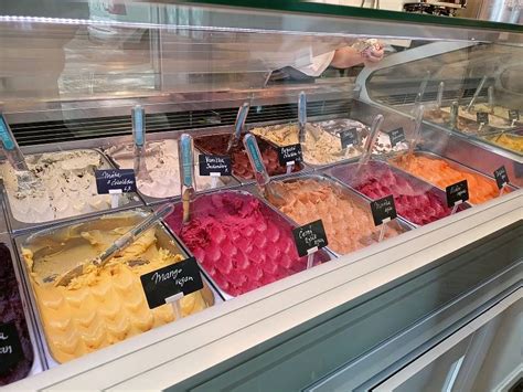 Porovnanie gelato a zmrzliny