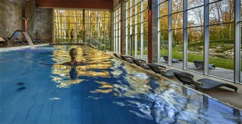 mapa Malých Karpát s vyznačenou polohou hotela Zochova chata