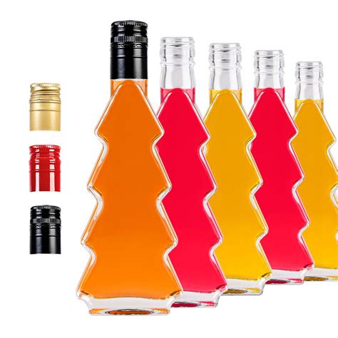 Sklenené fľaše s fermentovaným nápojom kombucha