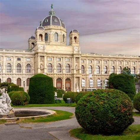 Historický hotel Sacher vo Viedni
