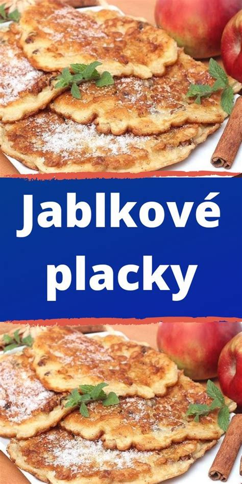 Hotové tvarohovo-jablkové placky na tanieri