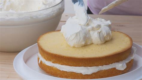 Pečenie piškótového korpusu