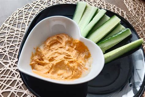 Hummus so zeleninou