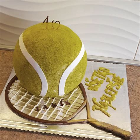 Tenisová torta v tvare tenisového kurtu