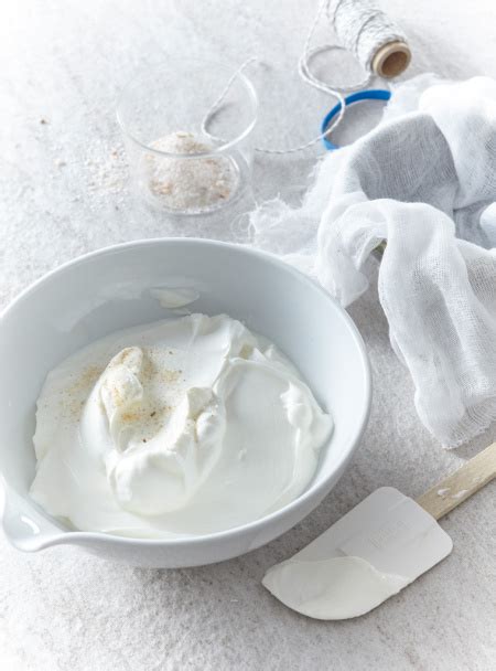 Príprava domáceho tvarohu z gréckeho jogurtu