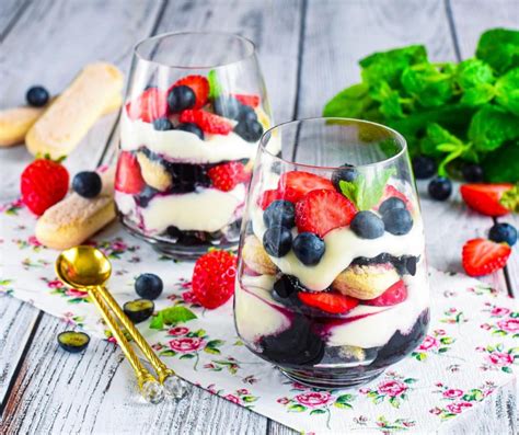 Ingrediencie na dezert s mascarpone