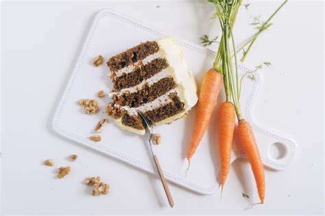 Zostava ingrediencií na mrkvovú tortu