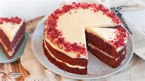 Ingrediencie a postup na Red Velvet Perníkovú Tortu s Jablkami