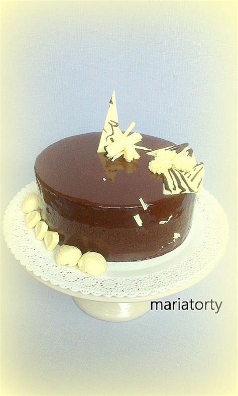 Torta s mramorovým efektom zrkadlovej polevy