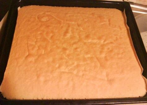 Šťavnatý piškótový korpus