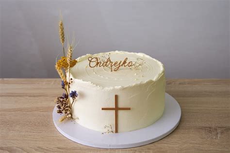 Tabuľka s inšpiráciami pre torty na krst