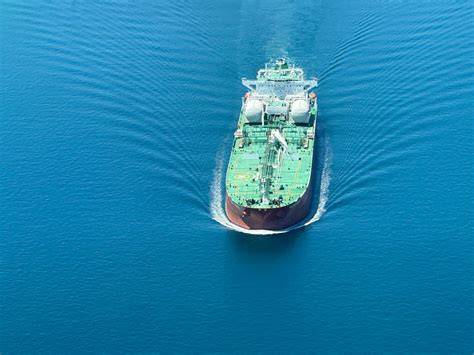 Loď Tanker Boat, kde sa odohráva predstavenie Fake It Till You Make It