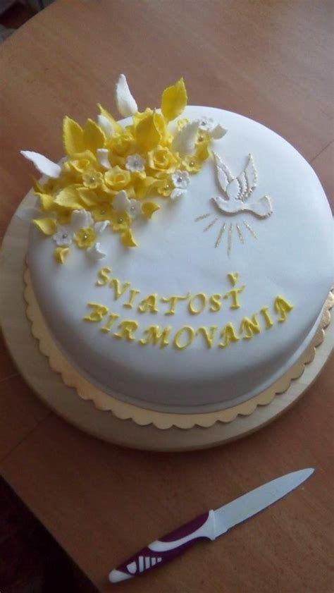 Návrhy tort na birmovku s náboženskými symbolmi